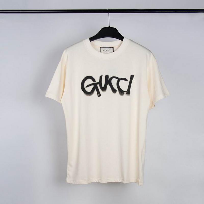 Gucci Men's T-shirts 621